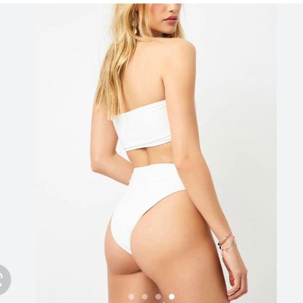 Frankie’s Bikini Jenna high-waisted bikini bottom white eyelet lace